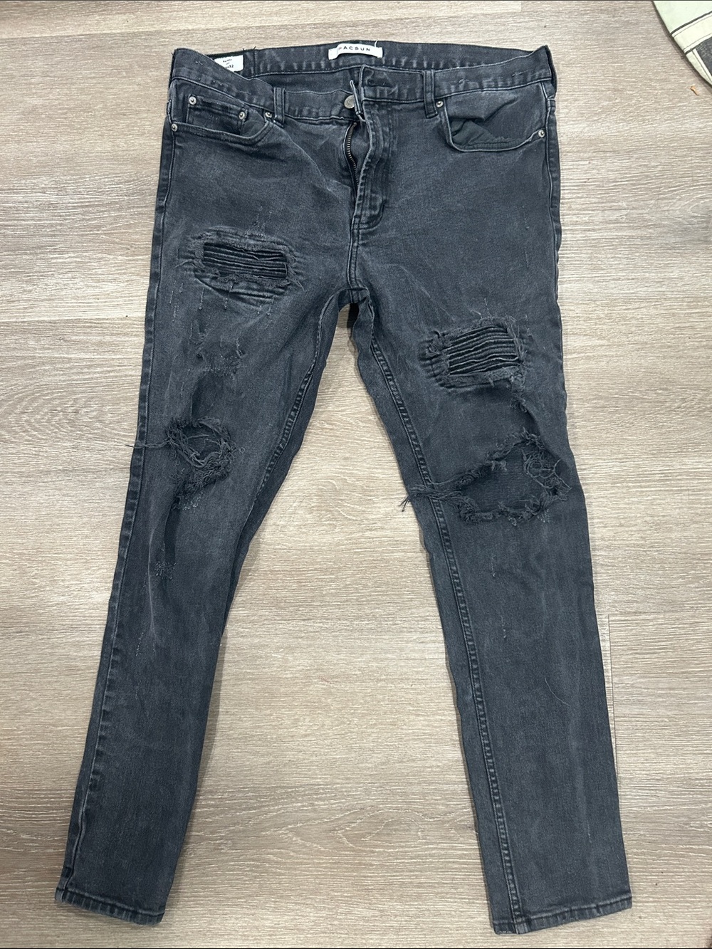 PacSun Men's Black Distressed Skinny Jeans